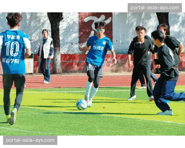 云南出台二十条措施推进足球振兴，支持建设220所足球重点学校